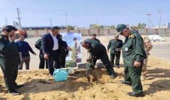 در پنجمین روز از هفته منابع طبیعی ،مراسم درختکاری با حضور سردارفدوی،جانشین فرماندهی سپاه پاسداران انقلاب اسلامی