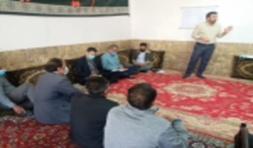 *برگزاری جلسه آموزشی با محوریت اجرای شیوه نامه فنی و اجرایی بهره برداری از مراتع کشور, مدیریت مشارکتی اطفاحریق و اجرای پروژه های مشارکتی در حوزه جنگل و بیابان, جذب همیار طبیعت در بخش ارم* 