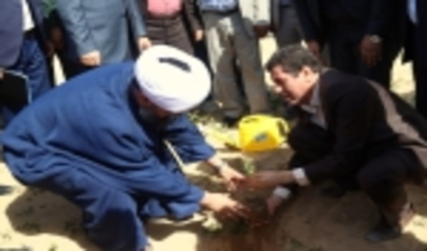 منابع طبیعی؛ با مردم برای مردم