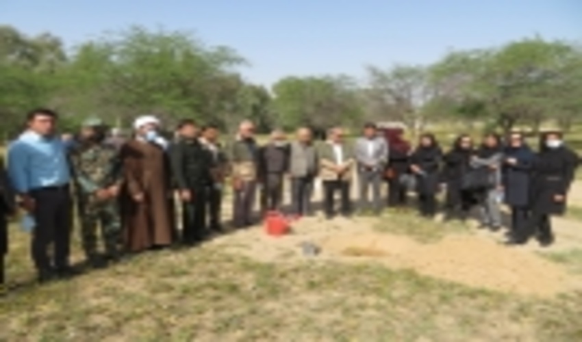 برگزاری آیین درختکاری بمناسبت آغار هفته منابع طبیعی در استان بوشهر 