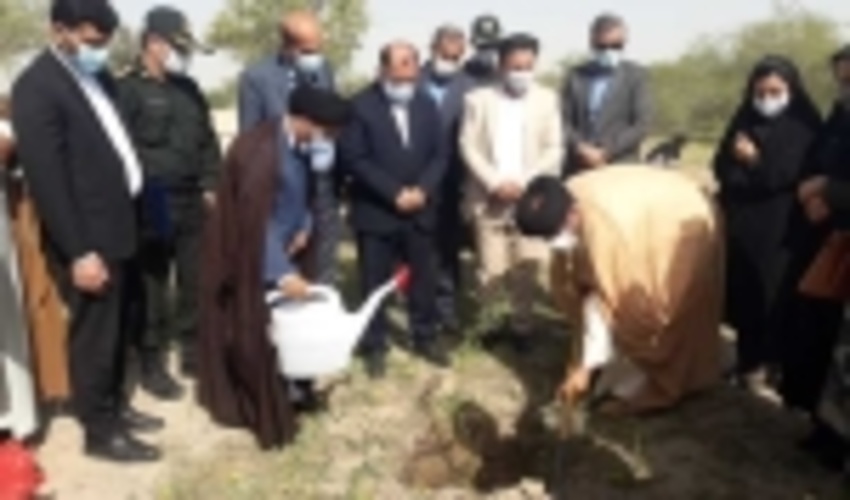 امام جمعه گناوه: آزادسازی حریم ۶۰ متری دریا از اقدامات ارزشمند دولت سیزدهم است