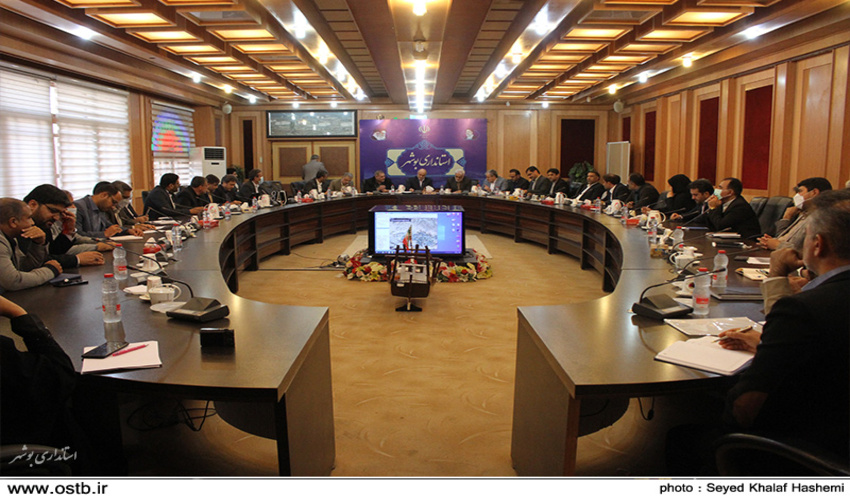 نشست کارگروه مدیریت جامع حوزه آبخیزداری استان بوشهر با حضور جانشین فرمانده قرارگاه مدیریت جامع آبخیز کشور  