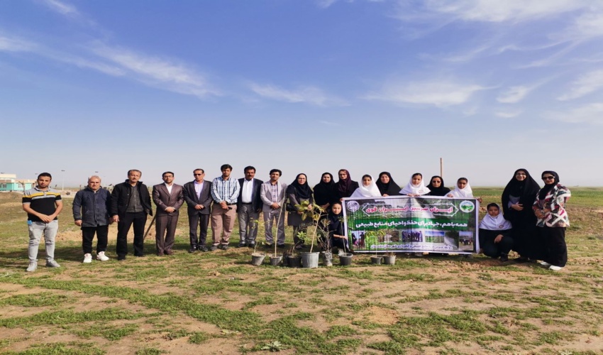 برگزاری برنامه جنگلکاری مشارکتی در روستای خلیفه بخش شبانکاره 