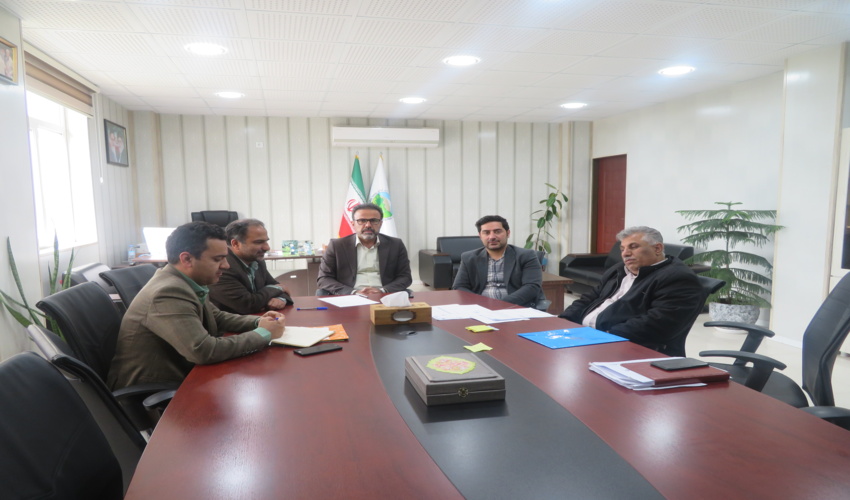 اجرای 733 هکتار درختکاری توسط شرکت شهرک های کشاورزی در راستای اراضی واگذاری جهت احداث سایت های میگو شهرستان دیلم   