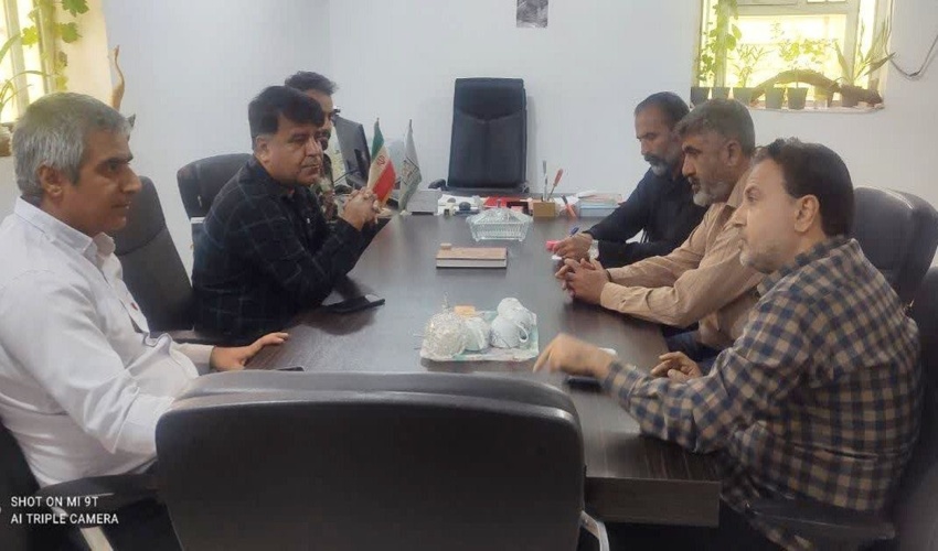  تعامل و همکاری بسیج سازندگی سپاه شهرستان بوشهر با منابع طبیعی و آبخیزداری بوشهر در اجرای طرح مردمی کاشت یک ملیارد درخت