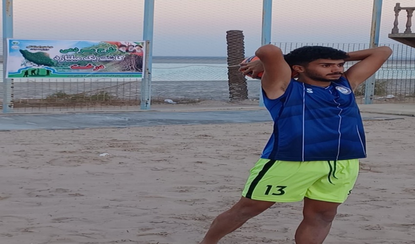 همزمان با آغاز سراسری طرح مردمی کاشت یک میلیارد درخت، نصب بنر توسط باشگاه فرهنگی ورزشی فوتبال ساحلی پارس جنوبی جم