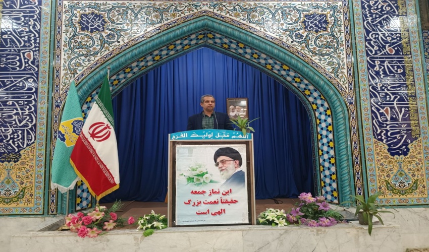 سخنرانی رئیس منابع طبیعی و آبخیزداری دیر پیش از خطبه های نماز جمعه