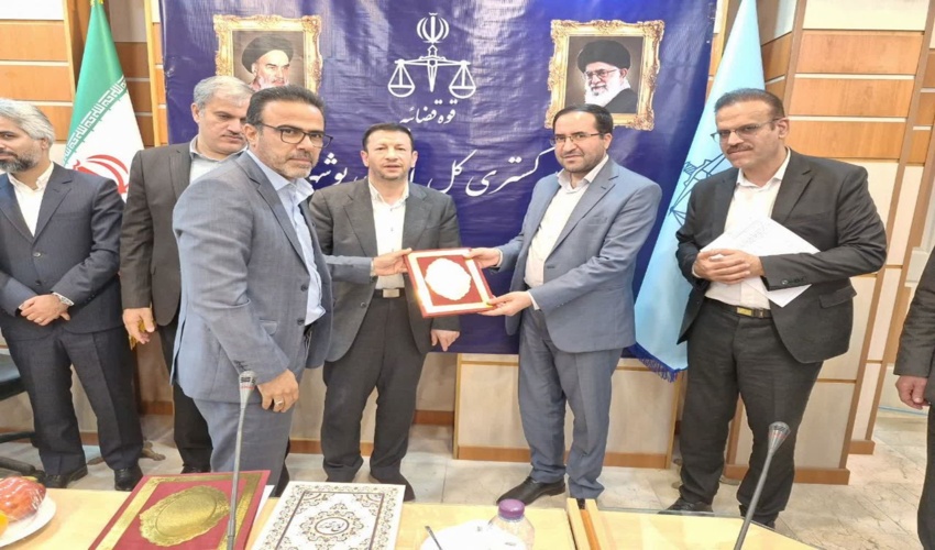 با حضور ریاست سازمان امور اراضی کشور از عبدالحسین گرشاسبی تقدیر بعمل آمد