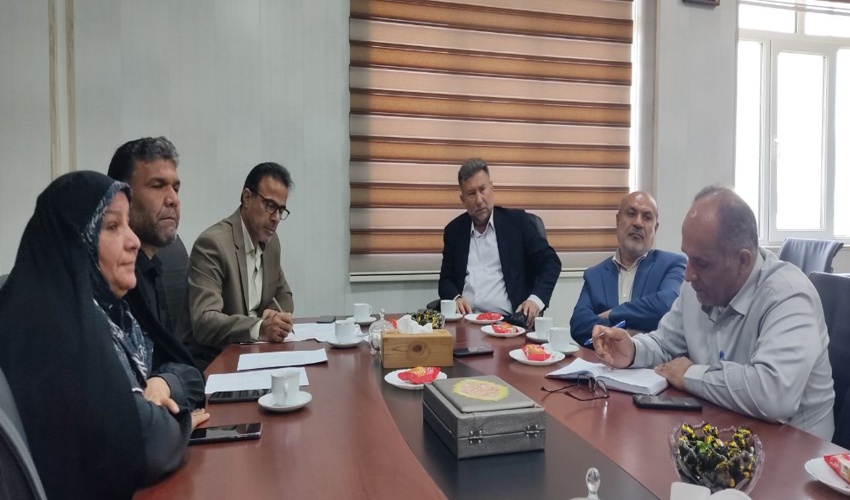 در راستای تکریم از خانواده معزز شهدا 