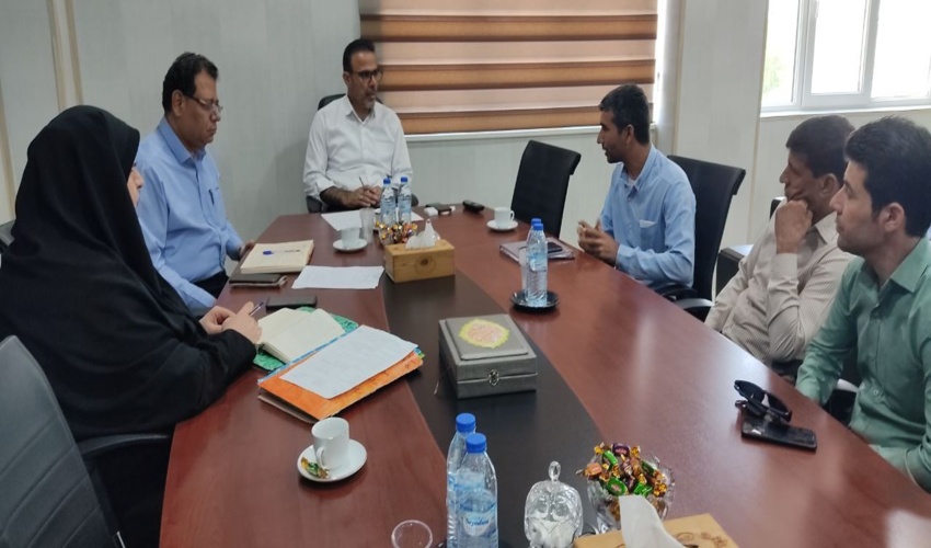 دیدار چهره به چهره مدیرکل منابع طبیعی و آبخیزداری استان بوشهر با مردم انجام شد