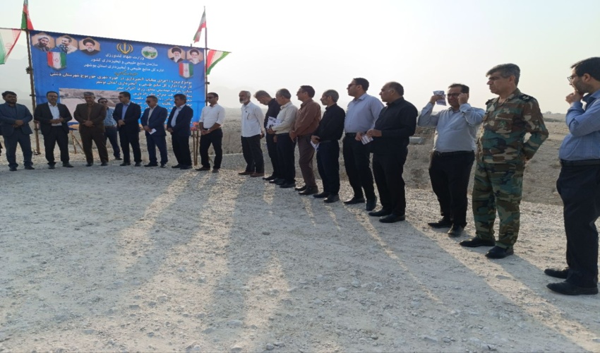 افتتاح سازه آبخیزداری در شهر خورموج در روز دوم هفته دولت 