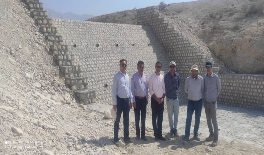 تحویل موقت سازه های  آبخیزداری در شهرستان دشتی