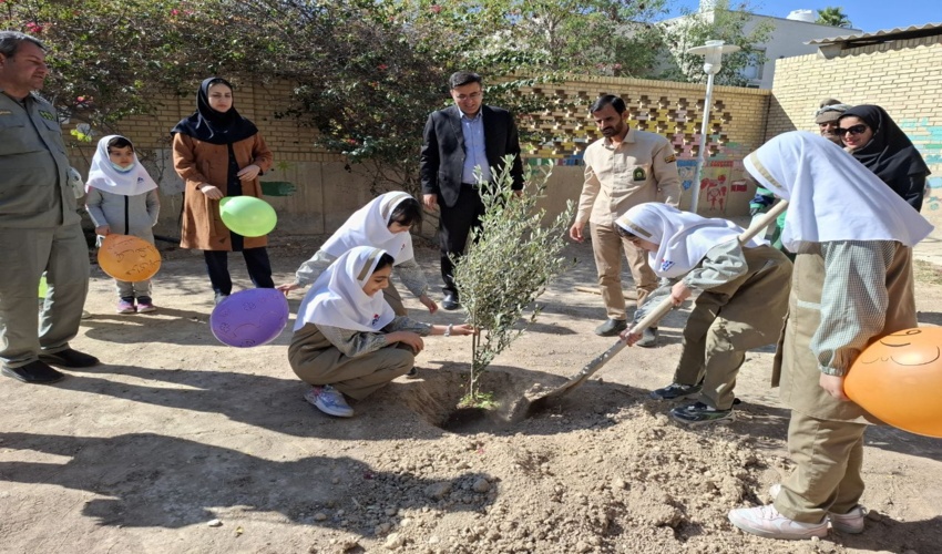 برگزاری پویش هوای پاک در شهرستان جم