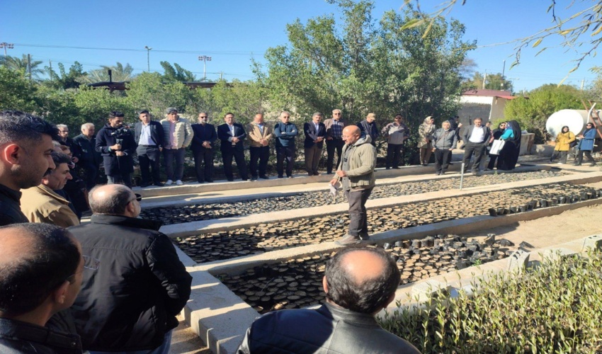 بازدید مدیران دفاتر حفاظت و إحیا تالاب های سراسر کشور و مدیر کل حفاظت محیط زیست استان از فعالیت های تولید گیاه حرا در نهالستان منابع طبیعی و آبخیزداری